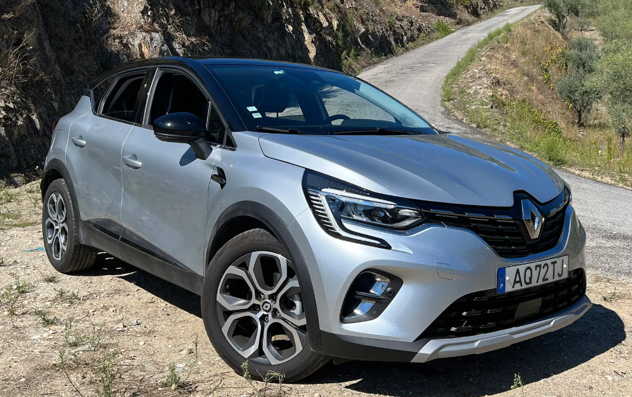 Renault Captur gris en location longue durée sans engagement – Mandauto Toulouse